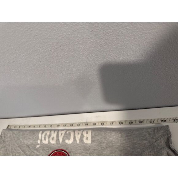 Bacardi Adult TShirt Sz XL Gray Short-Slv Crew Neck Logo Spell-Out Bat Casual - Picture 5 of 9